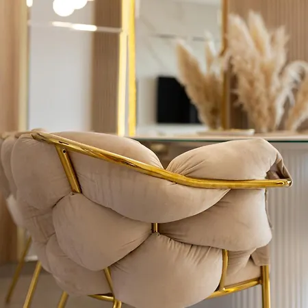 Sunset Cliffs By Leo