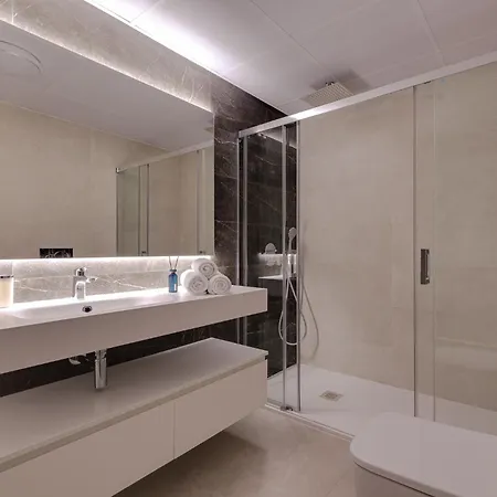 Sunset Cliffs By Leo 베니돔