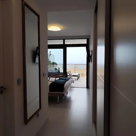 Sunset Cliffs By Leo *